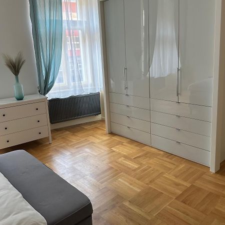 Byt Ve Meste Praha 2 外观 照片